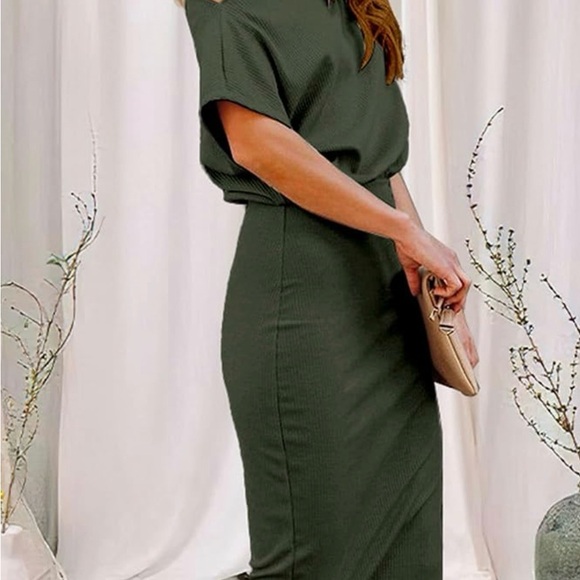 Women's off the shoulder body con dress large NWT - Picture 3 of 7